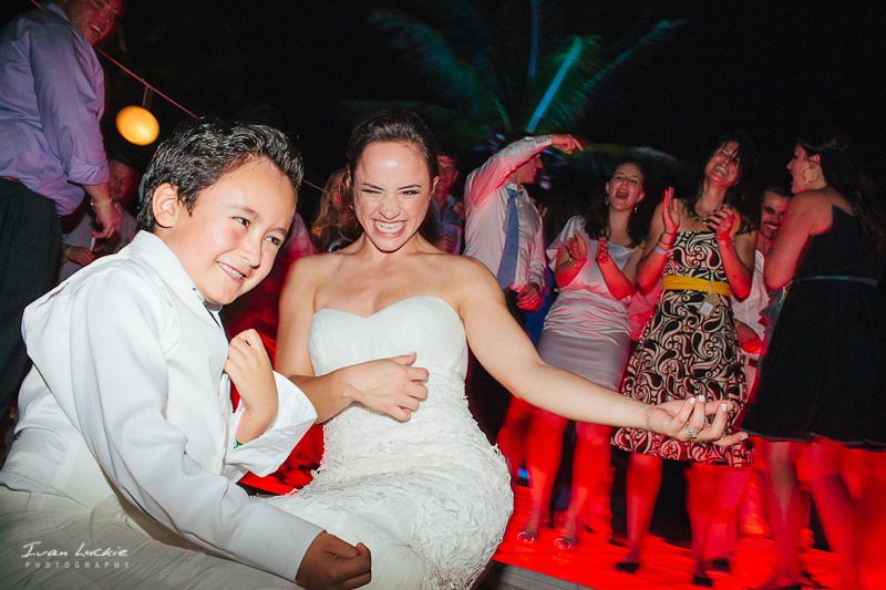 Erica and Luis - Hotel Hacienda Tres Rios wedding photography - Playa del Carmen - Ivan LuckiePhotography-54