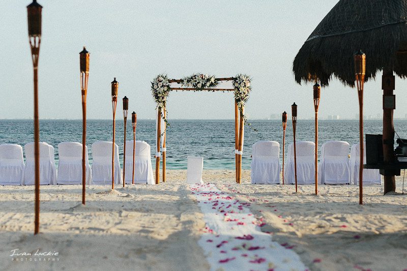Isla Mujeres wedding photography - Isla Mujeres Wedding photographer - Jenny&Ryan - Ivan Luckie Photography-23