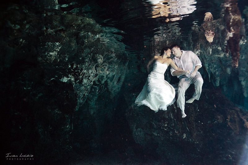 Katrina+Michael - Best underwater trash the dress photography -Ivan Luckie Photography-1