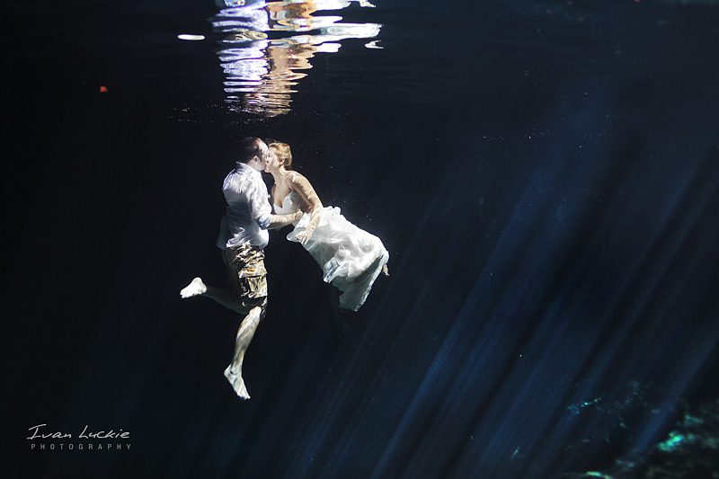 Ivan Luckie Photography - Underwater Cenote trash the dress - Dos Ojos