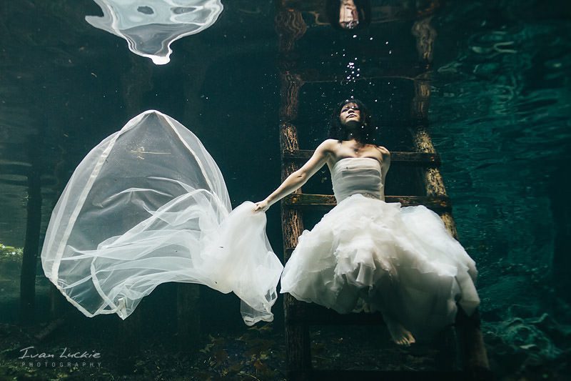 Mitzi+Carlos - Underwater Trash the Dress photographer - Ivan LuckiePhotography-1