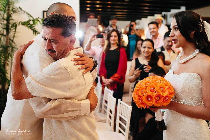 Brenda+Shawn - Cancun wedding Photographer - Ivan Luckie Photography-19