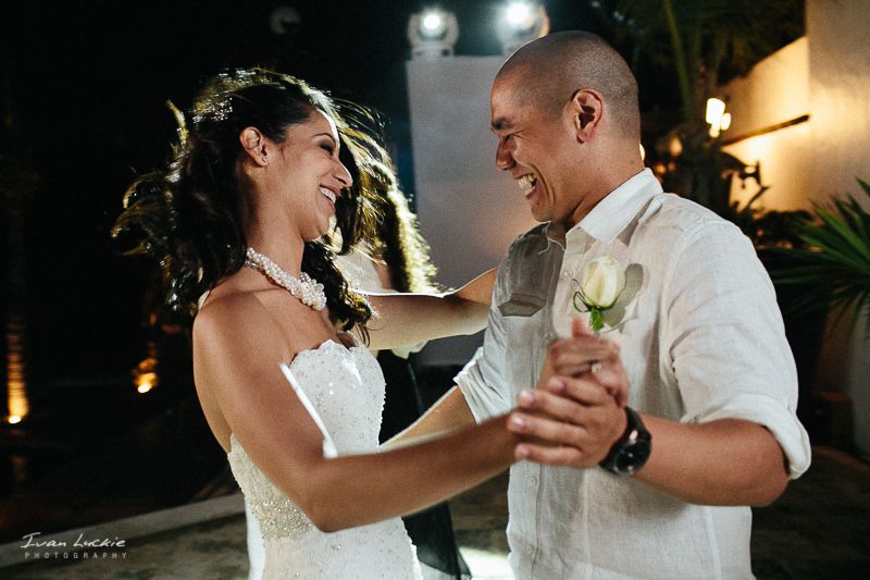 Brenda+Shawn - Cancun wedding Photographer - Ivan Luckie Photography-31