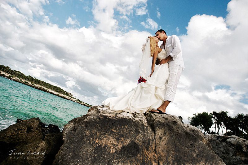 Riviera Maya Wedding Photographer - xcaret wedding photographer