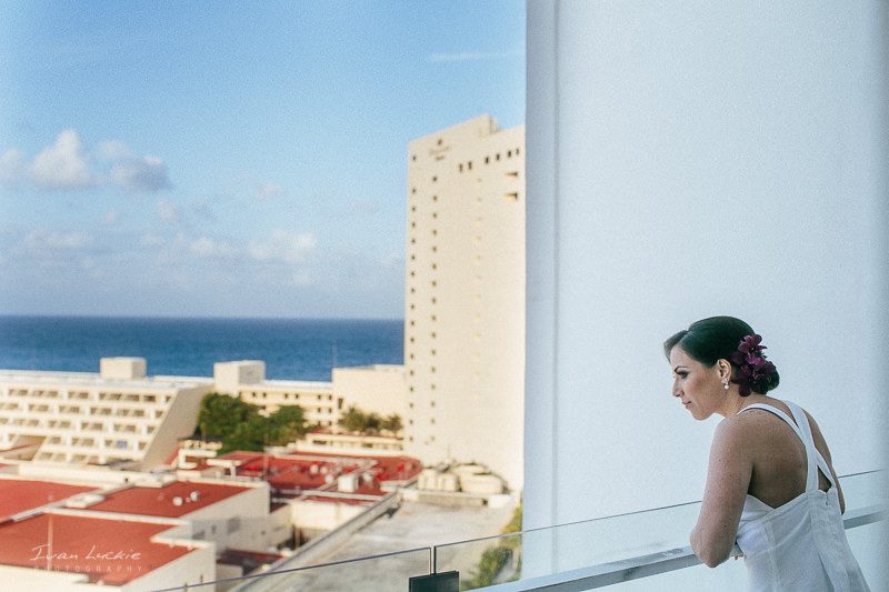 Deborah+Carlos - Amndala Beach Club Cancun Wedding Photographer- Ivan Luckie Photography-10