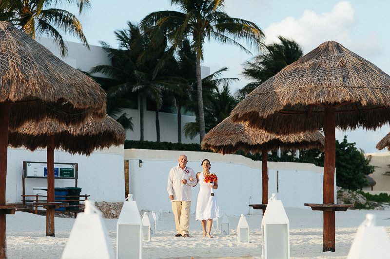 Deborah+Carlos - Amndala Beach Club Cancun Wedding Photographer- Ivan Luckie Photography-14
