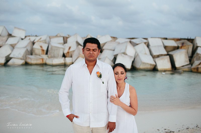Deborah+Carlos - Amndala Beach Club Cancun Wedding Photographer- Ivan Luckie Photography-29