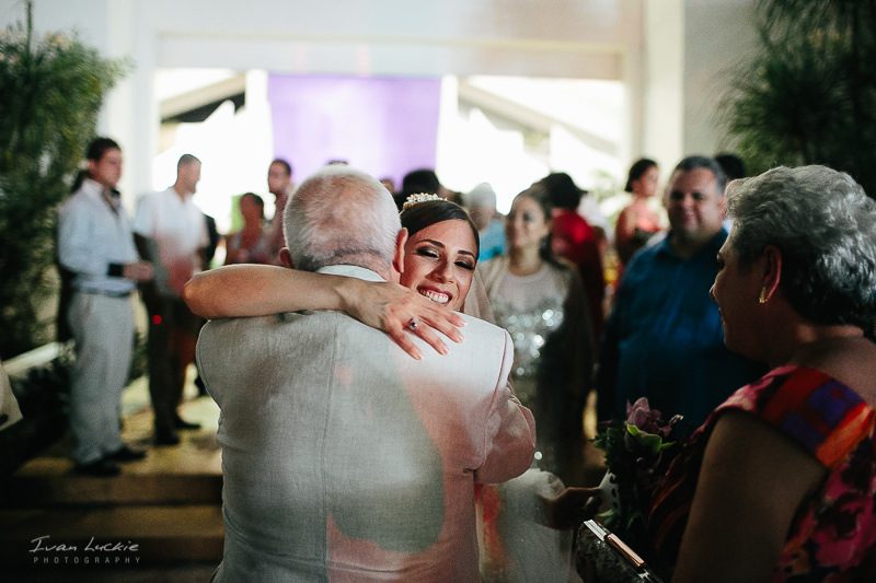 Deborah+Carlos - Amndala Beach Club Cancun Wedding Photographer- Ivan Luckie Photography-49