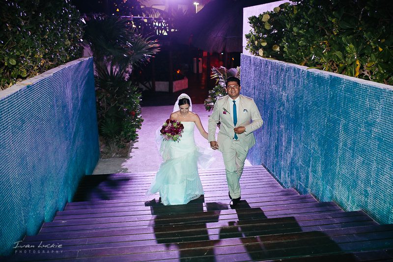 Deborah+Carlos - Amndala Beach Club Cancun Wedding Photographer- Ivan Luckie Photography-52