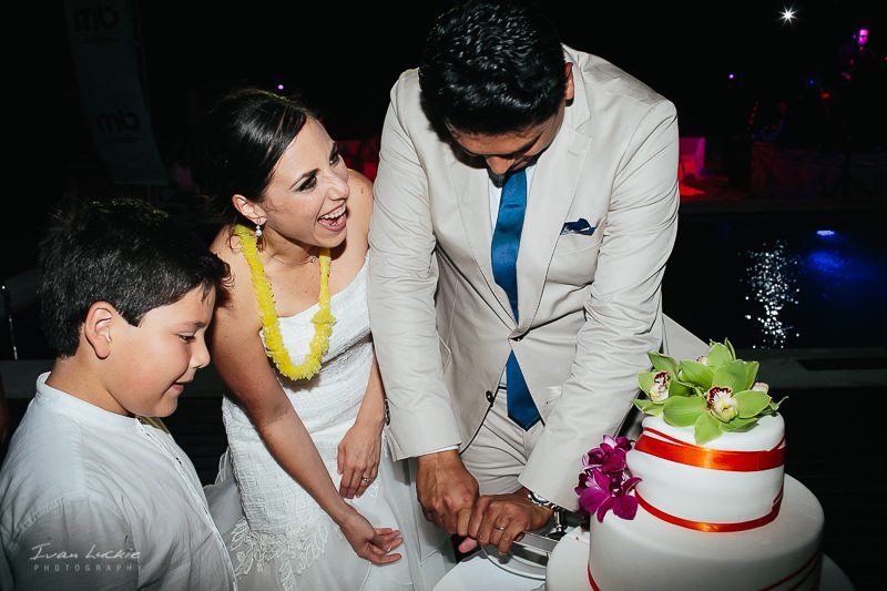 Deborah+Carlos - Amndala Beach Club Cancun Wedding Photographer- Ivan Luckie Photography-65