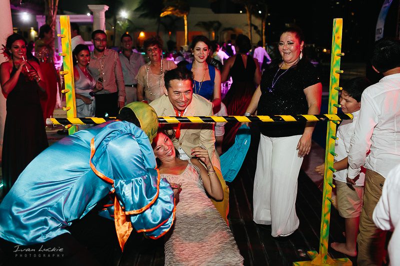 Deborah+Carlos - Amndala Beach Club Cancun Wedding Photographer- Ivan Luckie Photography-68