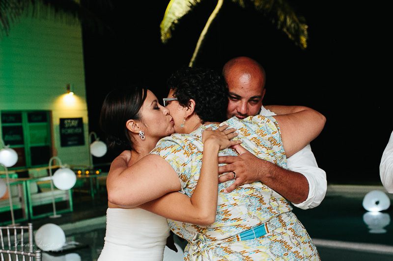 Mimi+Andy - Coral Beach Club wedding photographer - Ivan Luckie Photography-30