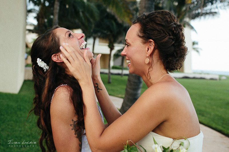 Sara+Tom - Dreams Cancun wedding photographer - Ivan Luckie Photography-57