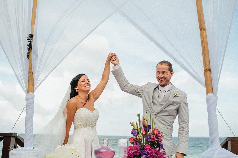 Toni+Igor - wedding ceremony - Now Sapphire Cancun - Ivan Luckie Photography-27