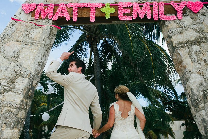 Emily+Matt - Na Balam Hotel wedding - Ivan Luckie Photography-48