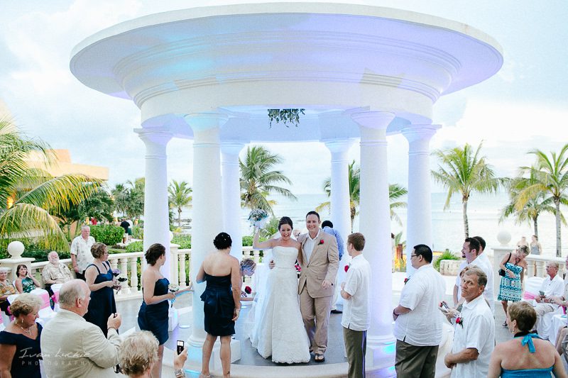 Jessica+Patrick  - Barcelo Maya Palace wedding  Photographer - Ivan Luckie Photography-35