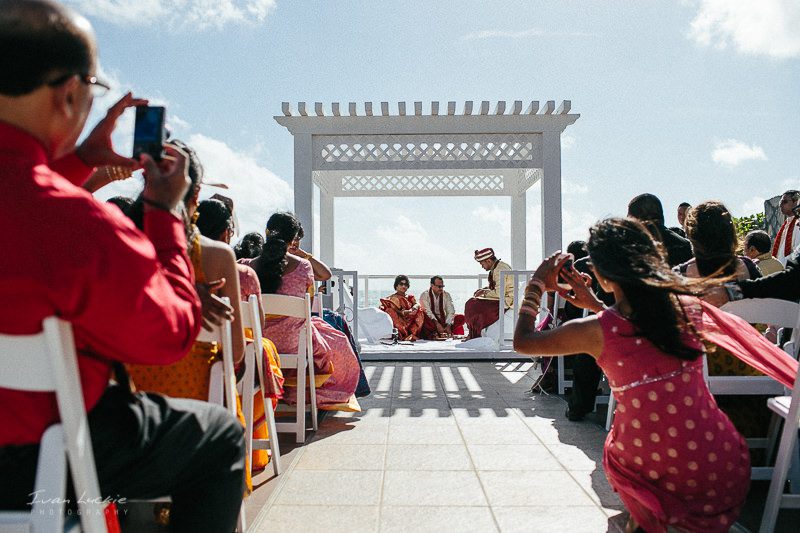 Trina+Tarang - Azul Beach Riviera Cancun Hindu Wedding Photographer- Ivan Luckie Photography-12