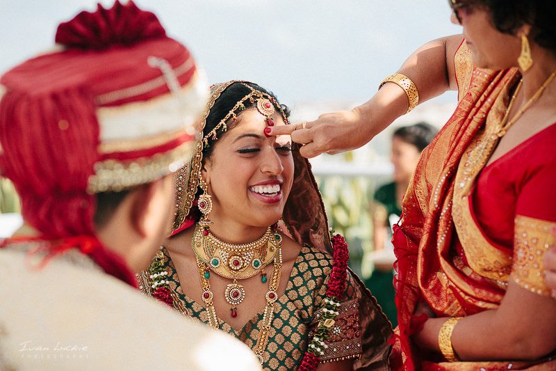 Trina+Tarang - Azul Sensatori Hindu Wedding Photographer- Ivan Luckie Photography-23