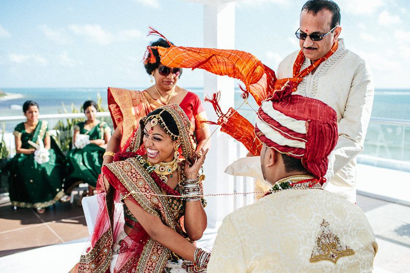 Trina+Tarang - Azul Sensatori Hindu Wedding Photographer- Ivan Luckie Photography-24