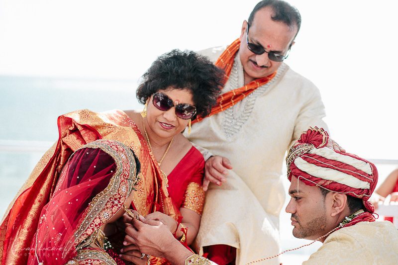 Trina+Tarang - Azul Sensatori Hindu Wedding Photographer- Ivan Luckie Photography-25