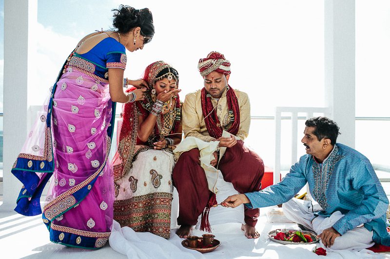 Trina+Tarang - Azul Sensatori Hindu Wedding Photographer- Ivan Luckie Photography-28