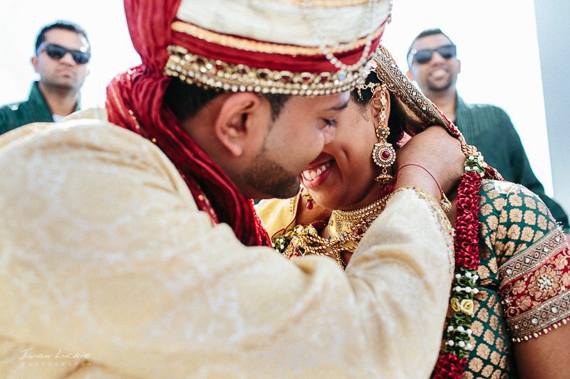 Trina+Tarang - Azul Sensatori Hindu Wedding Photographer- Ivan Luckie Photography-42