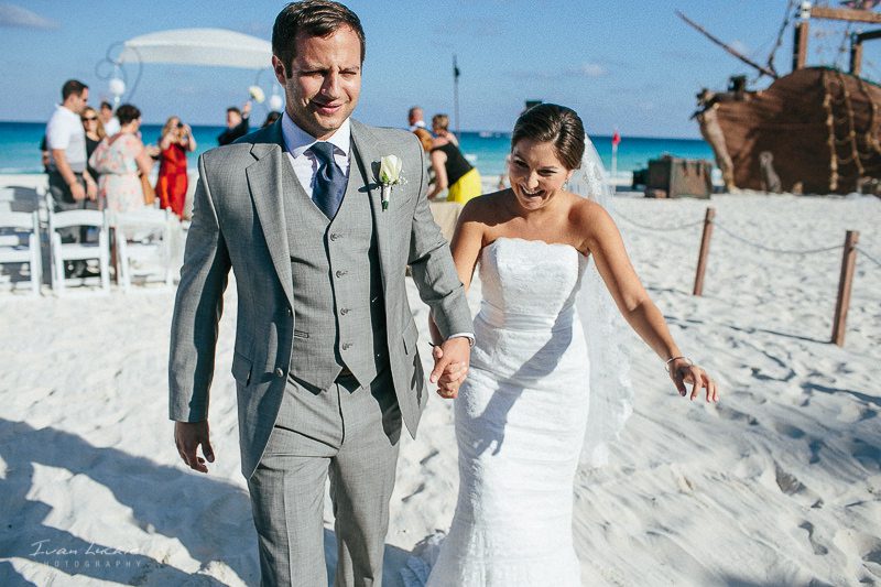 Erica+Eric and Linda+Dan - Paradisus Cancun Wedding Photographer- Ivan Luckie Photography-58