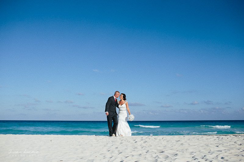 Erica+Eric and Linda+Dan - Paradisus Cancun Wedding Photographer- Ivan Luckie Photography-59