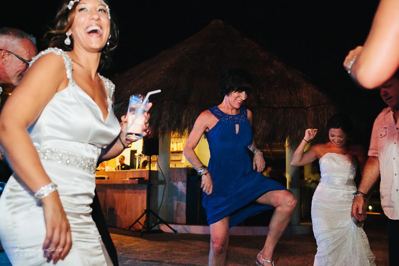 Erica+Eric and Linda+Dan - Paradisus Cancun Wedding Photographer- Ivan Luckie Photography-68