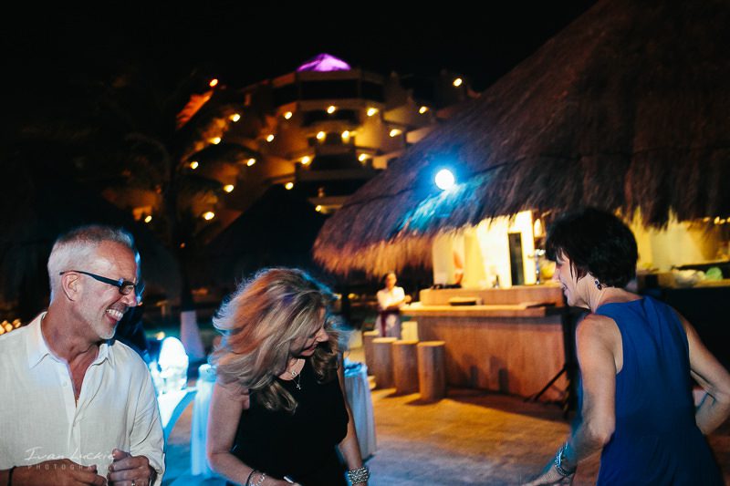 Erica+Eric and Linda+Dan - Paradisus Cancun Wedding Photographer- Ivan Luckie Photography-69