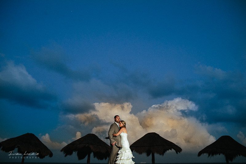 Sara+Adam - Now Sapphire Puerto Morelos wedding photographer - Ivan Luckie Photography-51