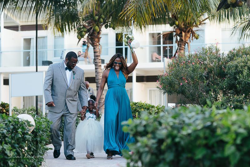 Sheila+Thomas - Azul Sensatori Cancun Wedding Photographer- Ivan Luckie Photography-39