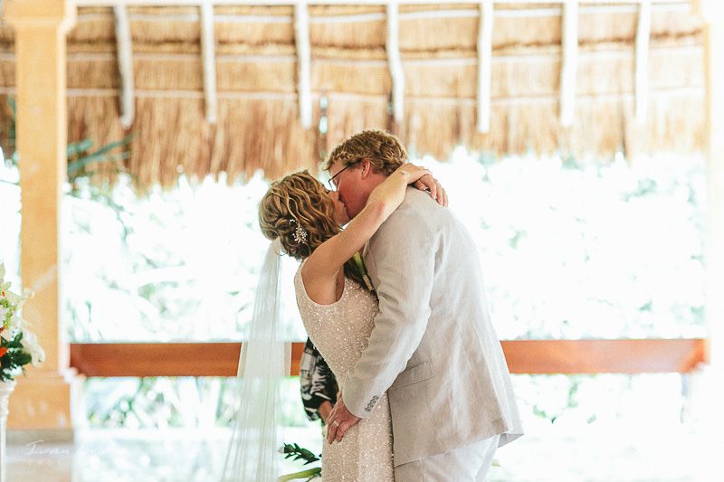 Kirsti+Michael - Iberostar Tucan wedding photographer - Ivan Luckie Photography-20