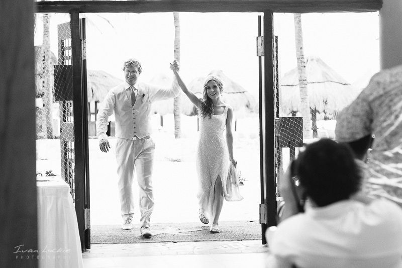 Kirsti+Michael - Iberostar Quetzal-Tucan wedding photographer - Ivan Luckie Photography-32
