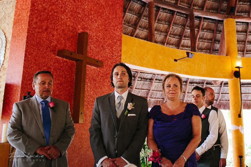 Teresa+Roman  -  Barcelo Maya Colonial wedding photographer - Ivan Luckie Photography-10
