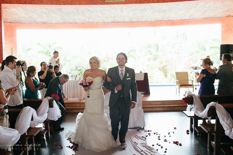 Teresa+Roman  -  Barcelo Maya Colonial wedding photographer - Ivan Luckie Photography-24