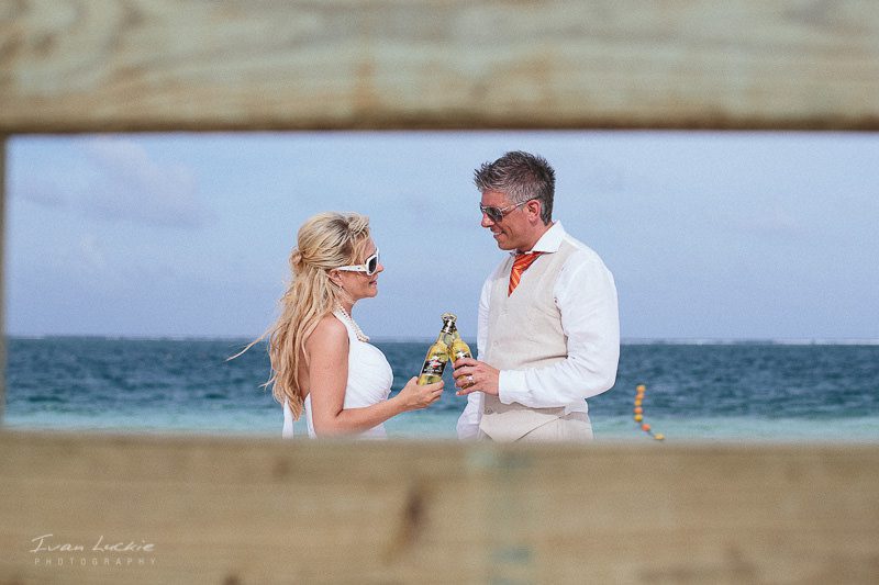 Trina+Darcy - Now Sapphire Cancun wedding photographer - Ivan Luckie Photography-108