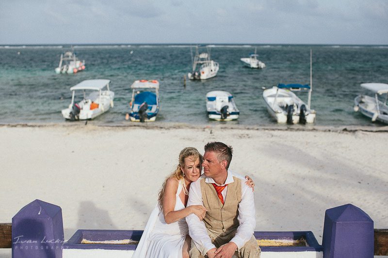 Trina+Darcy - Now Sapphire Cancun wedding photographer - Ivan Luckie Photography-118
