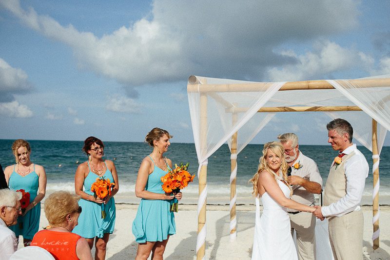 Trina+Darcy - Now Sapphire Cancun wedding photographer - Ivan Luckie Photography-33