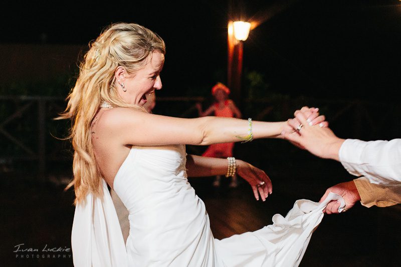 Trina+Darcy - Now Sapphire Cancun wedding photographer - Ivan Luckie Photography-83
