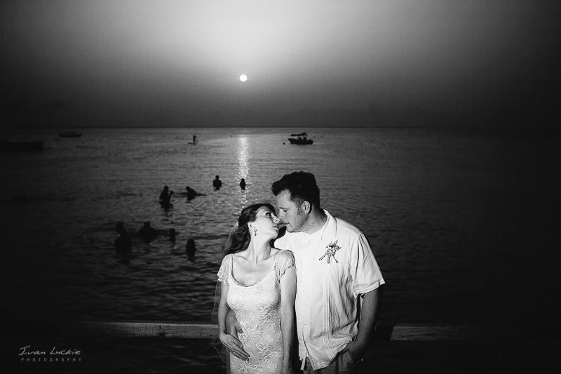wedding Jana and Benjamin Fenix Beach Club Isla Mujeres-31
