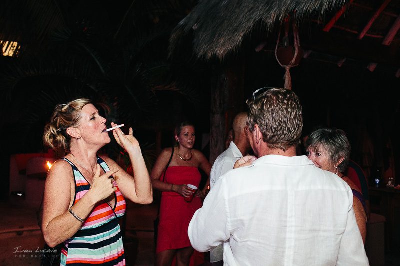 wedding Jana and Benjamin Fenix Beach Club Isla Mujeres-59