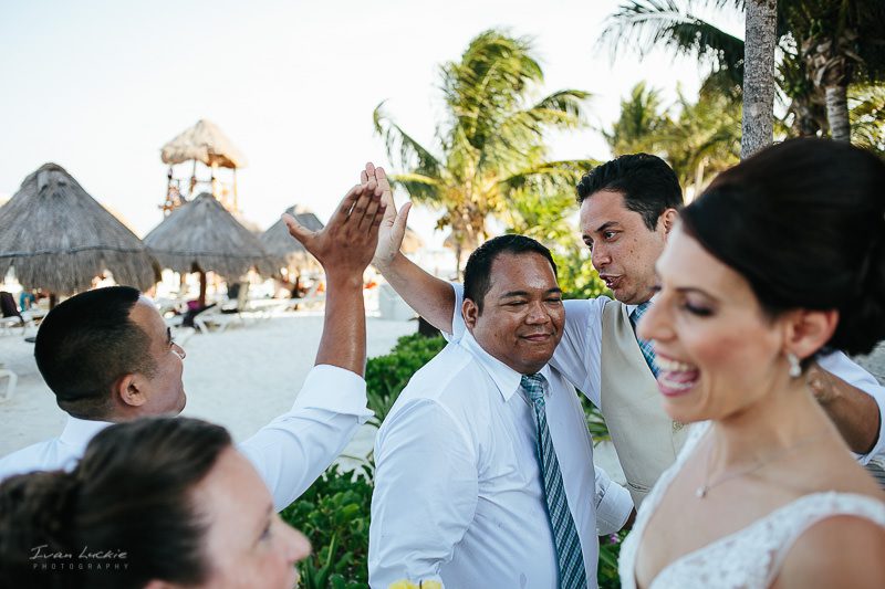 wedding Amy and Brian Dreams Riviera Cancun-39