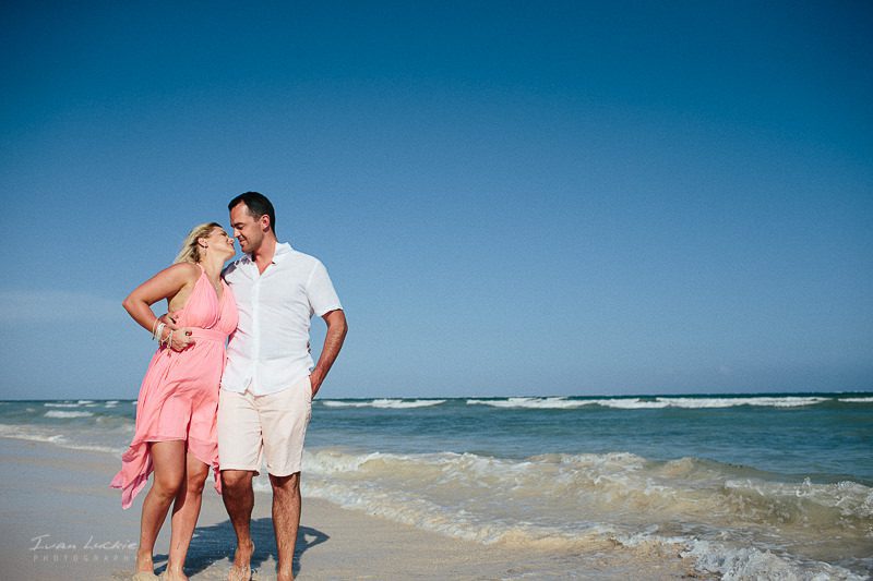 Engagement - Secrets Silversands Riviera Cancun - Ivan Luckie Photography