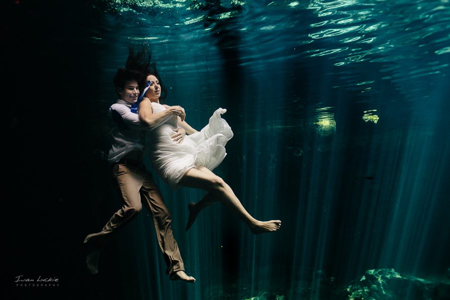 Under water trash the dress photography