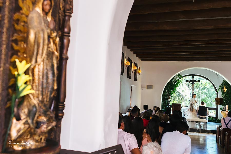 playa del carmen catholic church 5th avenue